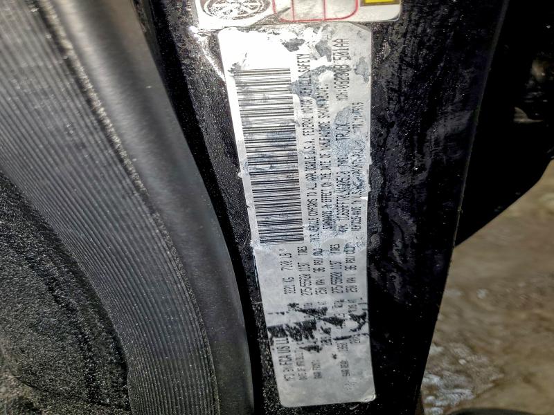 Фото 12 - RAM 1500