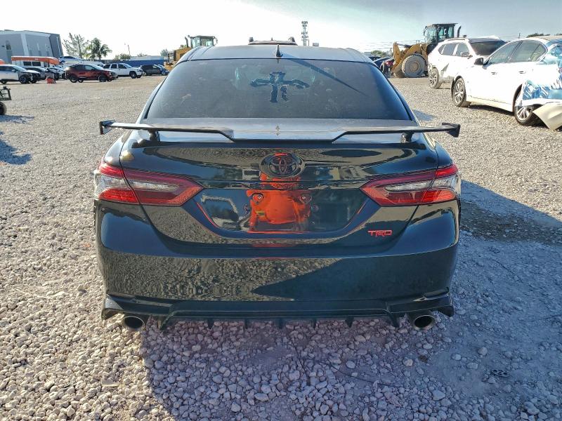 Фото 6 - TOYOTA CAMRY