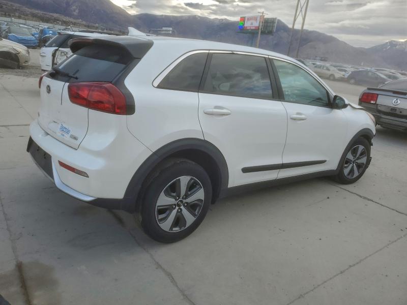 Фото 3 - KIA NIRO