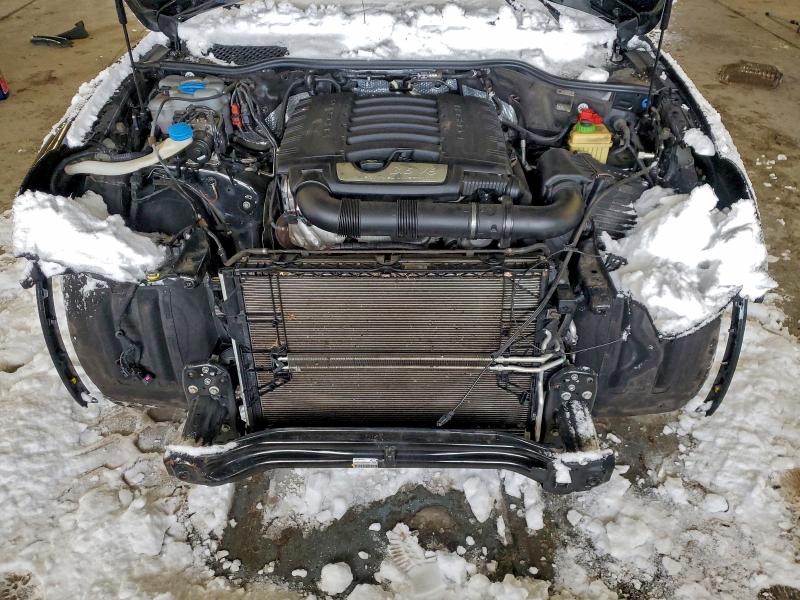 Фото 12 - PORSCHE CAYENNE