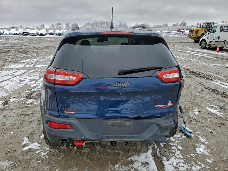 Фото 6 - JEEP CHEROKEE