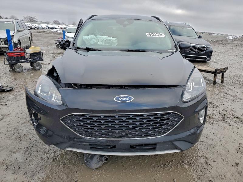 Фото 5 - FORD ESCAPE