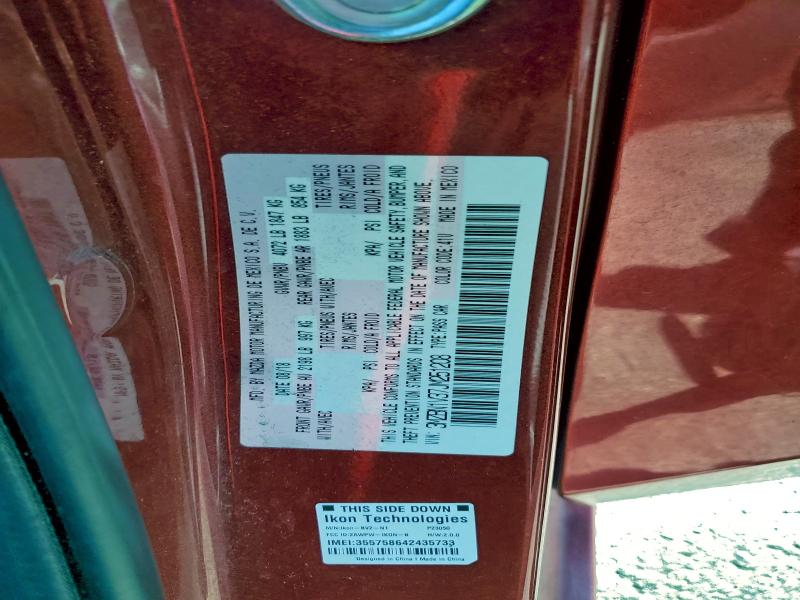 Фото 13 - MAZDA 3