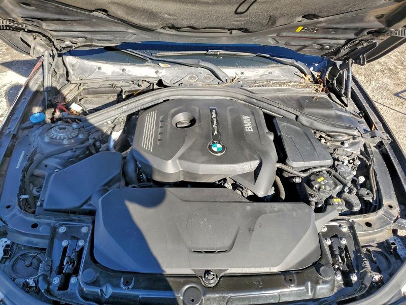 Фото 11 - BMW 3 SERIES