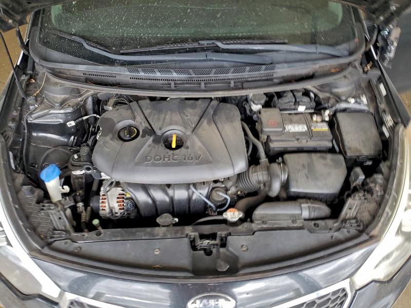 Фото 11 - KIA FORTE