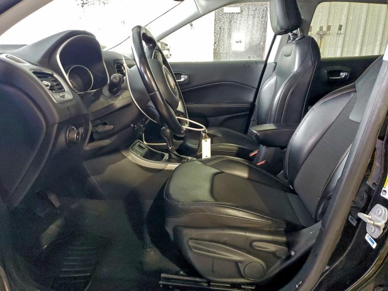 Фото 7 - JEEP COMPASS