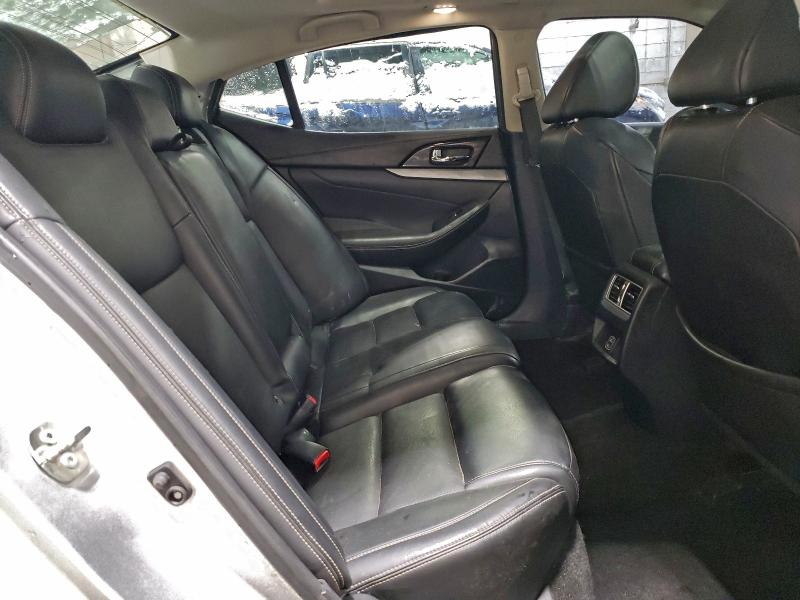 Фото 10 - NISSAN MAXIMA