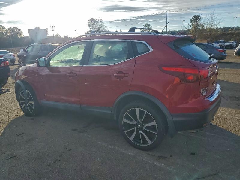 Фото 2 - NISSAN ROGUE