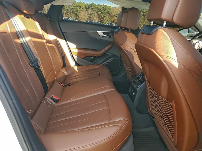 Фото 10 - AUDI A4