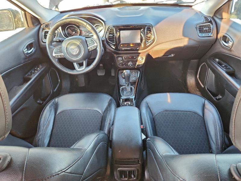 Фото 8 - JEEP COMPASS