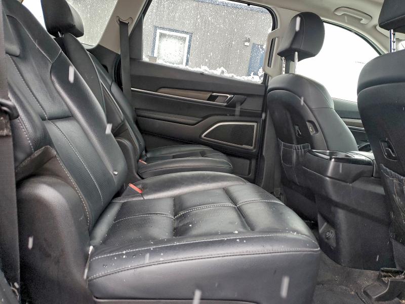 Фото 11 - KIA TELLURIDE