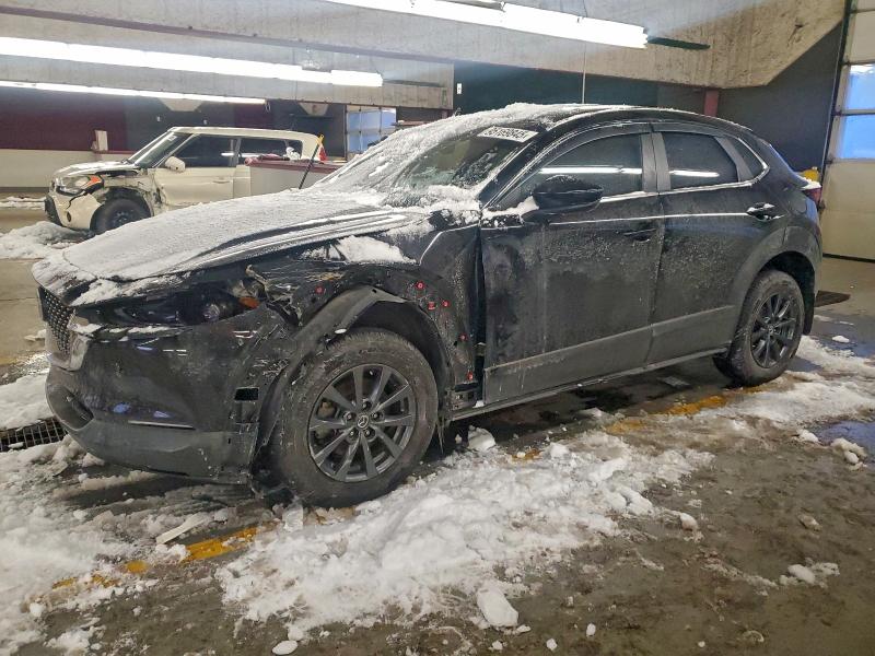 Фото 1 - MAZDA CX30