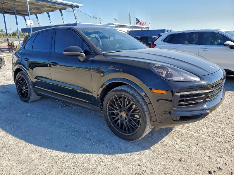 Фото 4 - PORSCHE CAYENNE