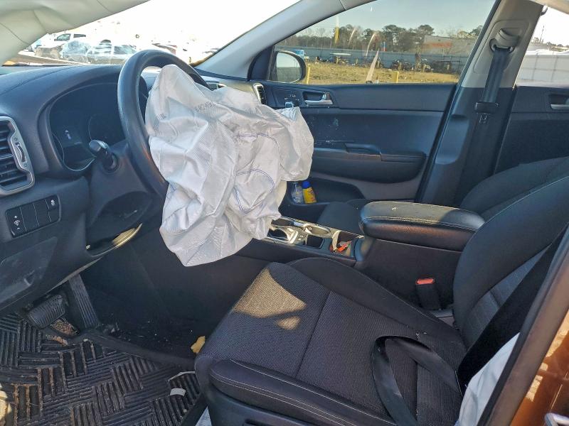 Фото 7 - KIA SPORTAGE