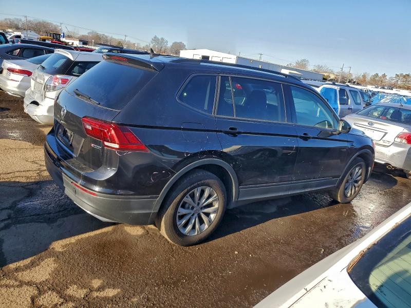 Фото 3 - VOLKSWAGEN TIGUAN