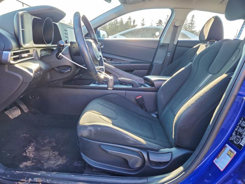 Фото 7 - HYUNDAI ELANTRA