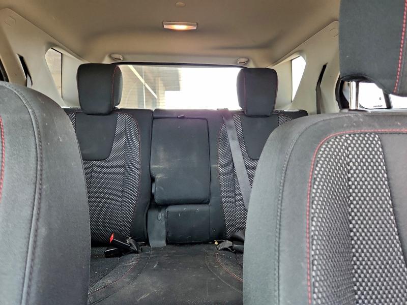 Фото 10 - CHEVROLET EQUINOX