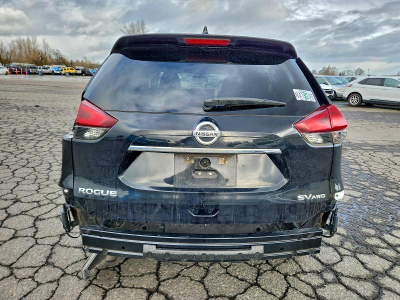 Фото 6 - NISSAN ROGUE