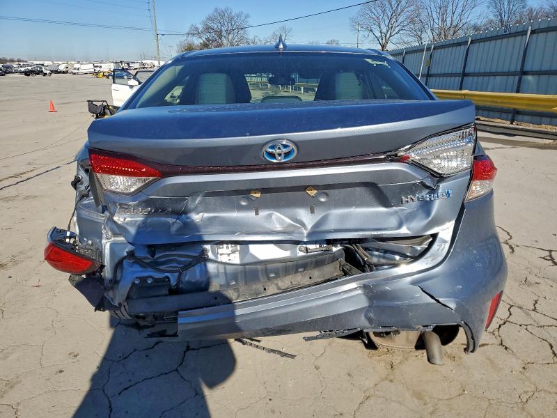 Фото 6 - TOYOTA COROLLA