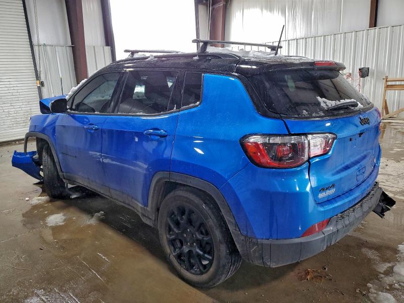 Фото 2 - JEEP COMPASS