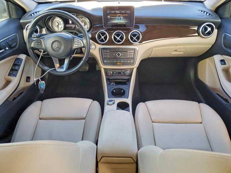 Фото 8 - MERCEDES-BENZ GLA-CLASS