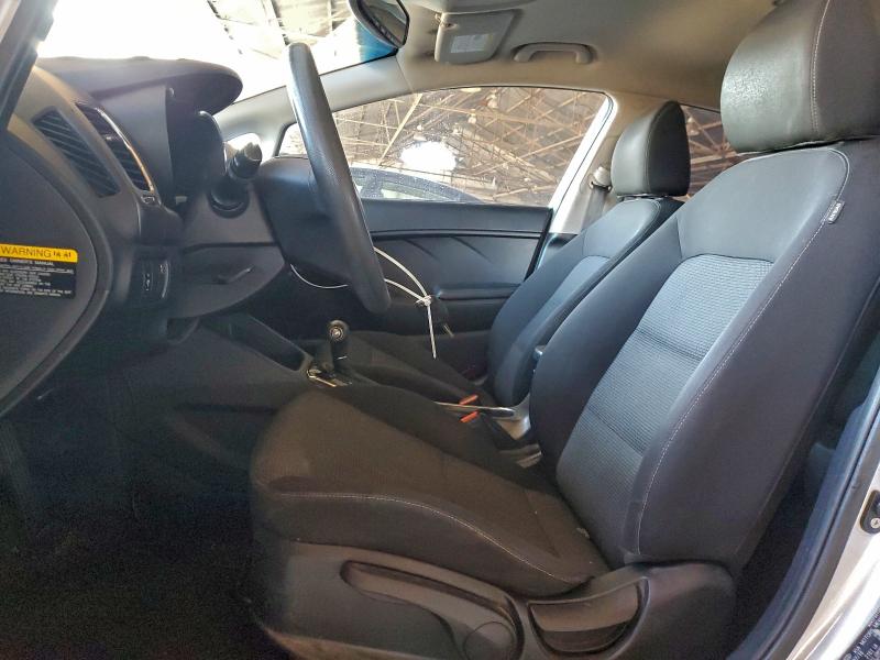 Фото 7 - KIA FORTE