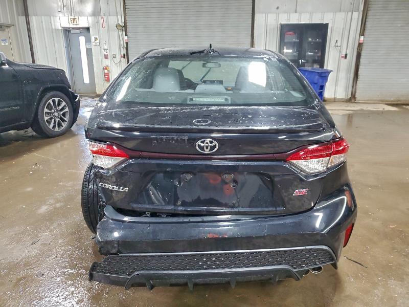 Фото 6 - TOYOTA COROLLA