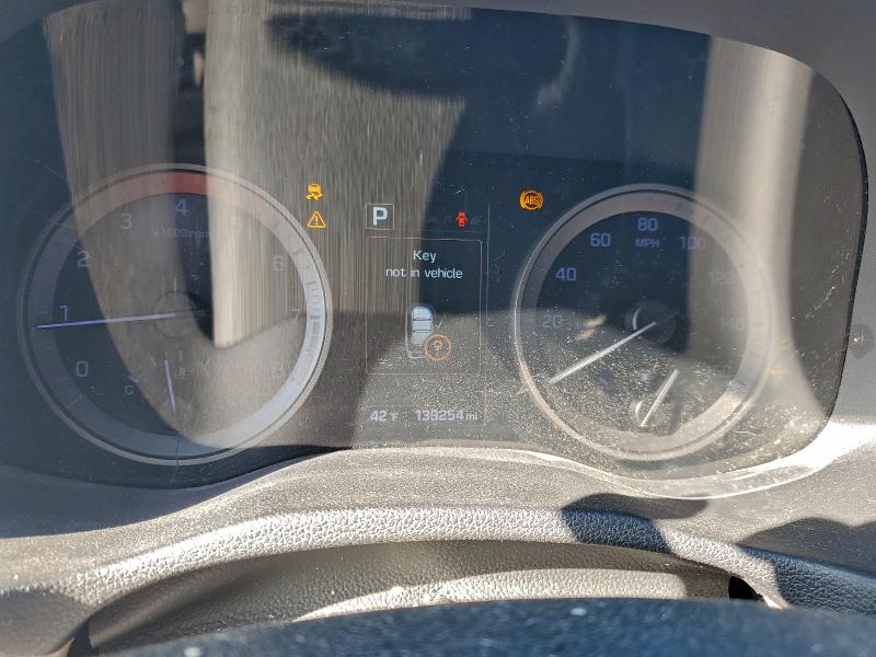 Фото 9 - HYUNDAI TUCSON