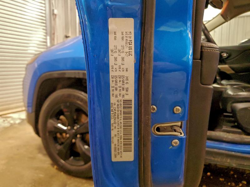 Фото 13 - JEEP GRAND CHER