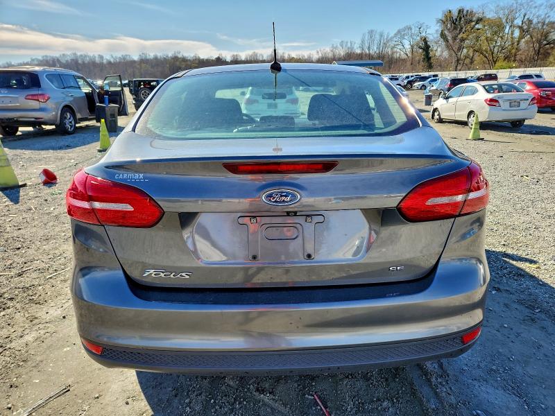 Фото 6 - FORD FOCUS