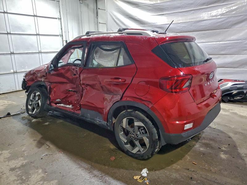 Фото 2 - HYUNDAI VENUE