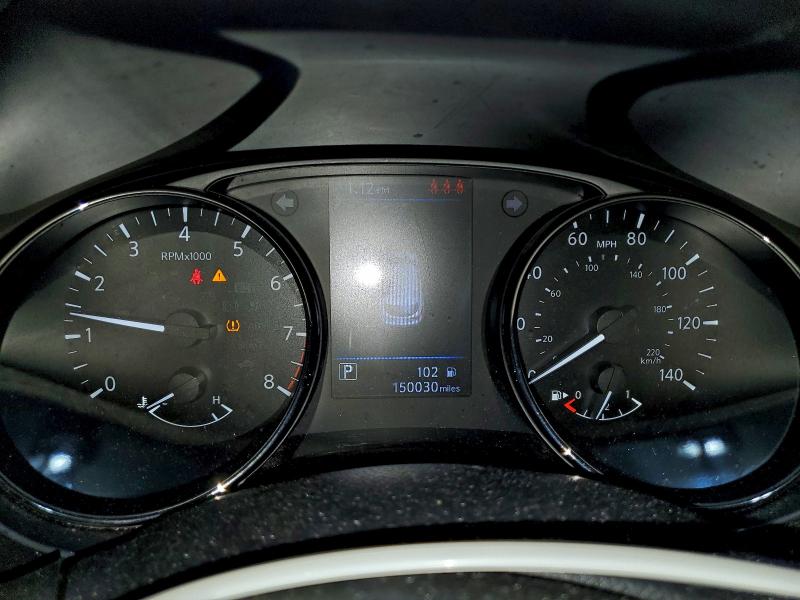 Фото 9 - NISSAN ROGUE