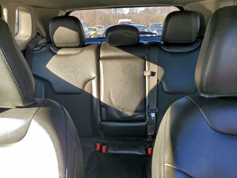 Фото 10 - JEEP COMPASS