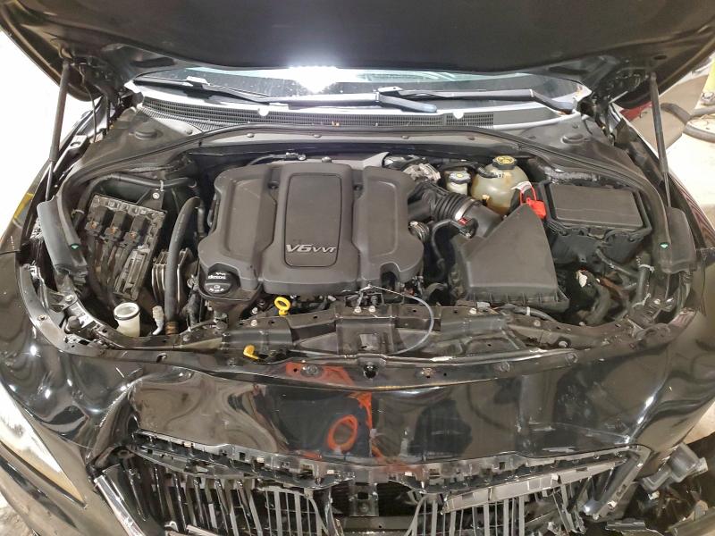 BUICK LACROSSE 2017 VIN 1G4ZR5SS3HU207653
