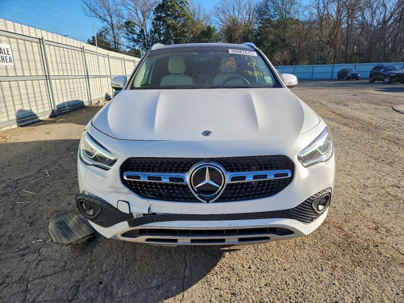 Фото 5 - MERCEDES-BENZ GLA-CLASS