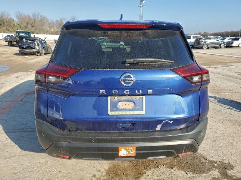 Фото 6 - NISSAN ROGUE