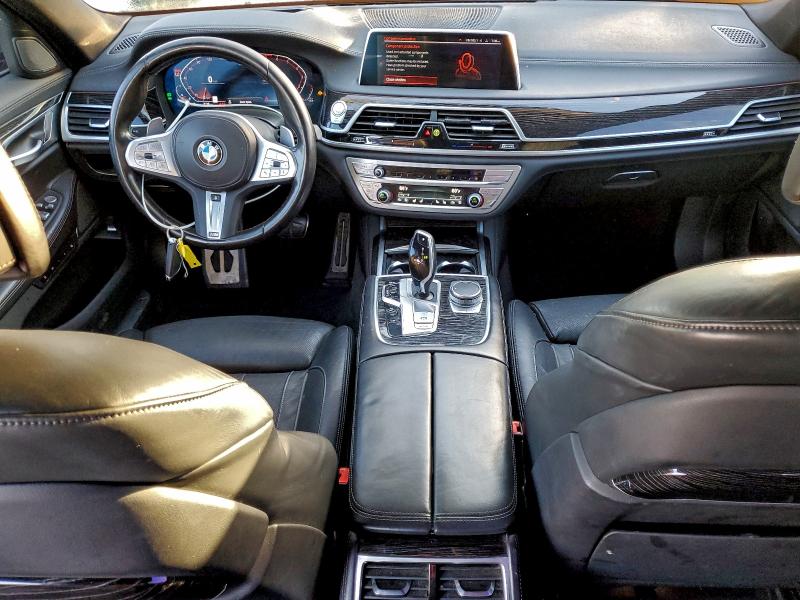 Фото 8 - BMW 7 SERIES