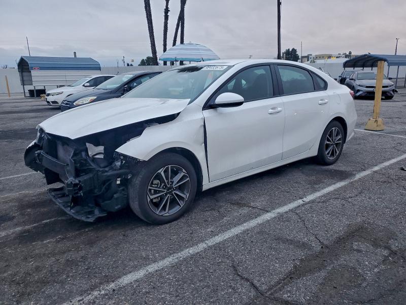 Фото 1 - KIA FORTE