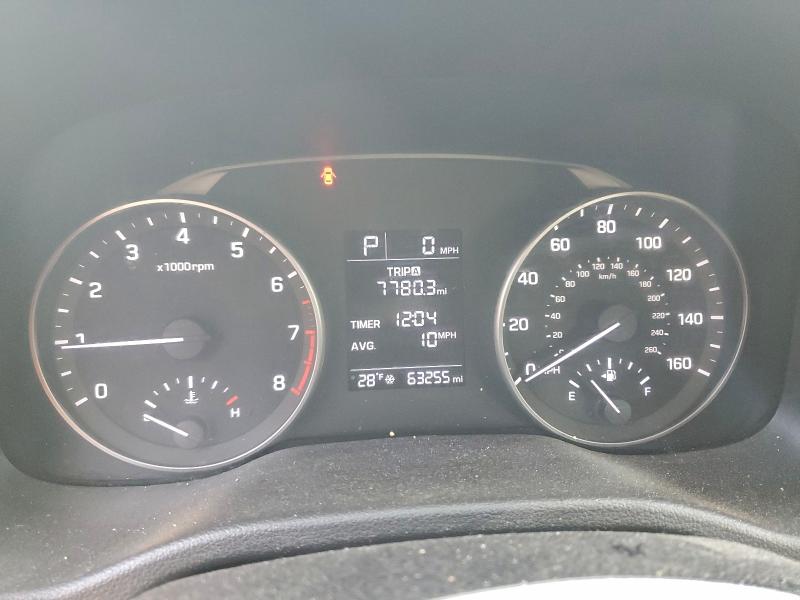 Фото 9 - HYUNDAI ELANTRA