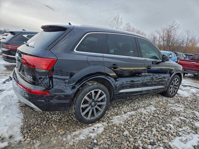 Фото 3 - AUDI Q7