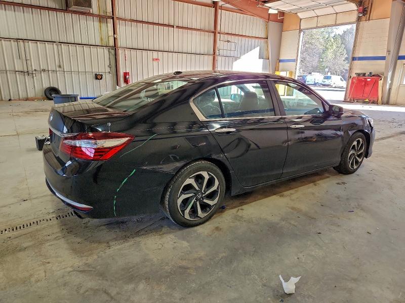 Фото 3 - HONDA ACCORD