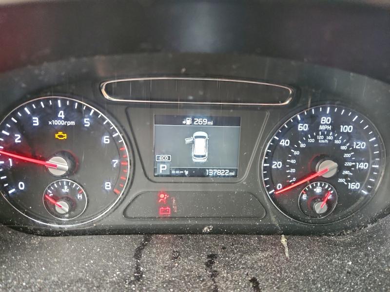 Фото 9 - KIA SORENTO