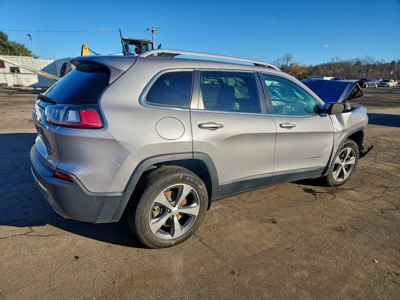 Фото 3 - JEEP GRAND CHER