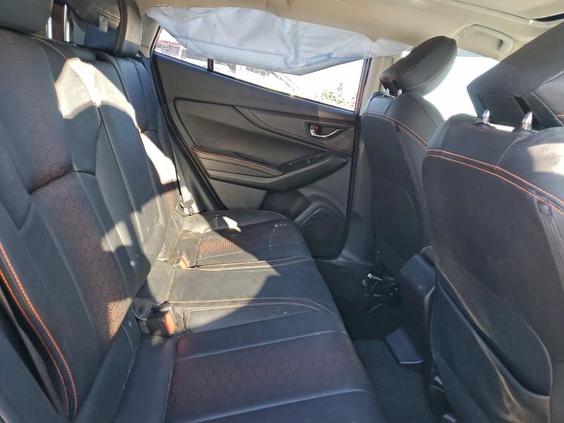 Фото 10 - SUBARU CROSSTREK