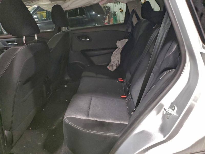 Фото 11 - NISSAN ROGUE