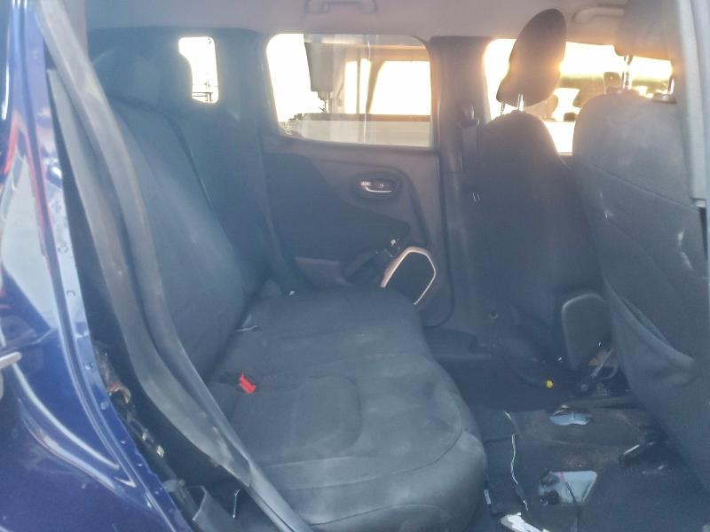 Фото 10 - JEEP RENEGADE