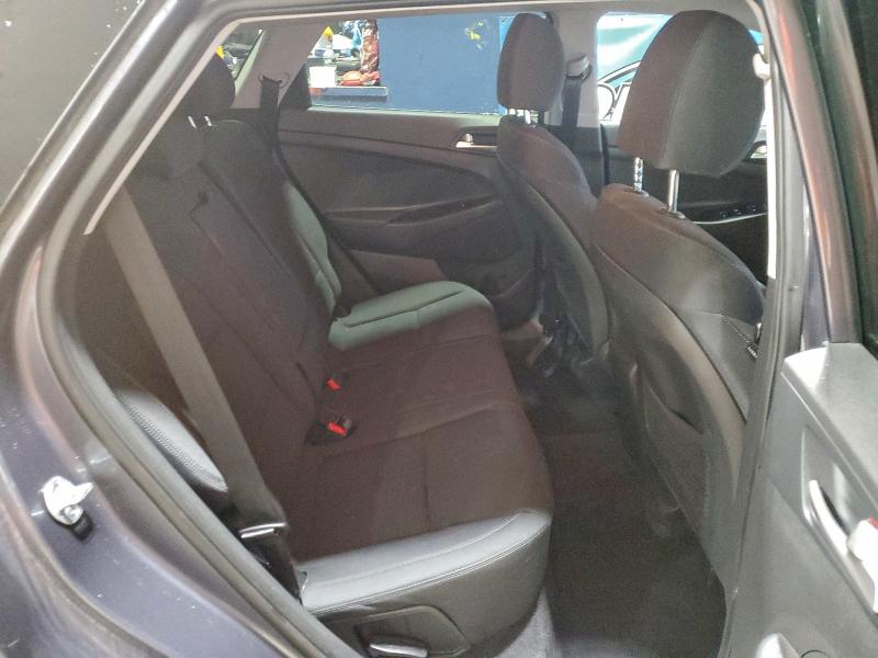 Фото 11 - HYUNDAI TUCSON