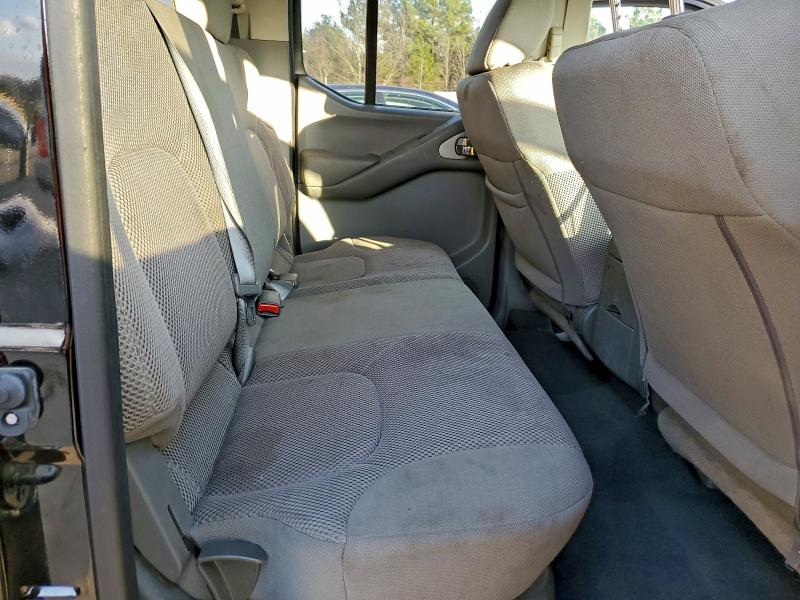 Фото 10 - NISSAN FRONTIER