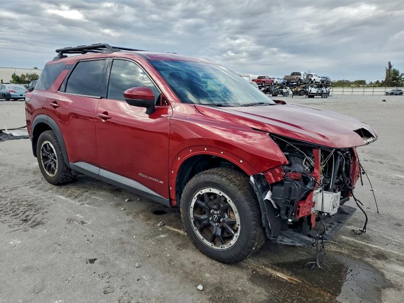 Фото 4 - NISSAN PATHFINDER