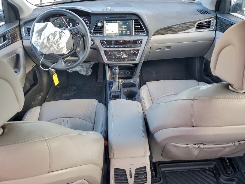 Фото 8 - HYUNDAI SONATA